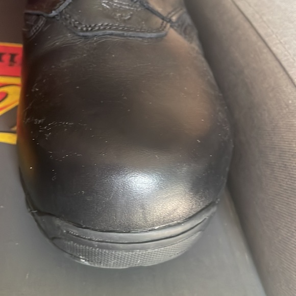 EUC Thorogood Work Boots 14W main image 5